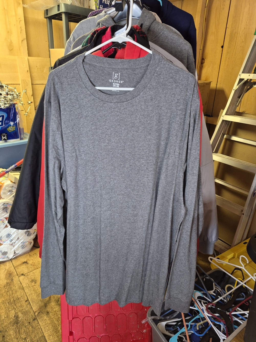 6George Men's Long-Sleeve Crew Neck Shirt — Gray Bin 36